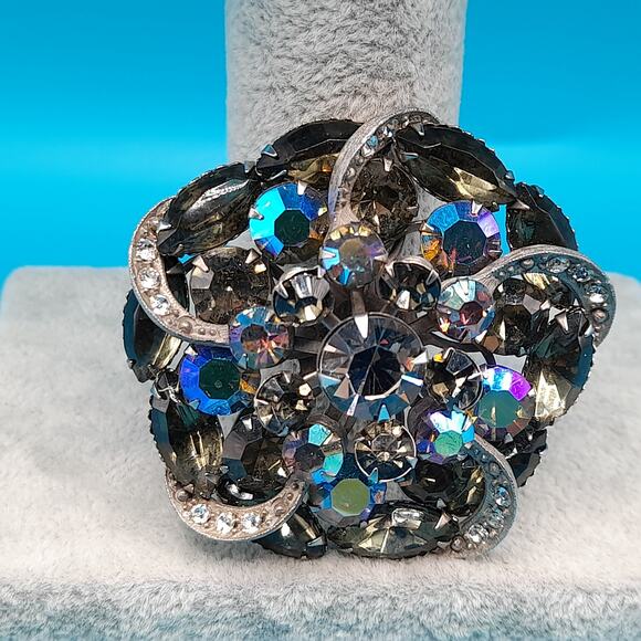 Vintage AB Black Diamond Rhinestone Flower Brooch Silver Tone 2 Inch main image 6